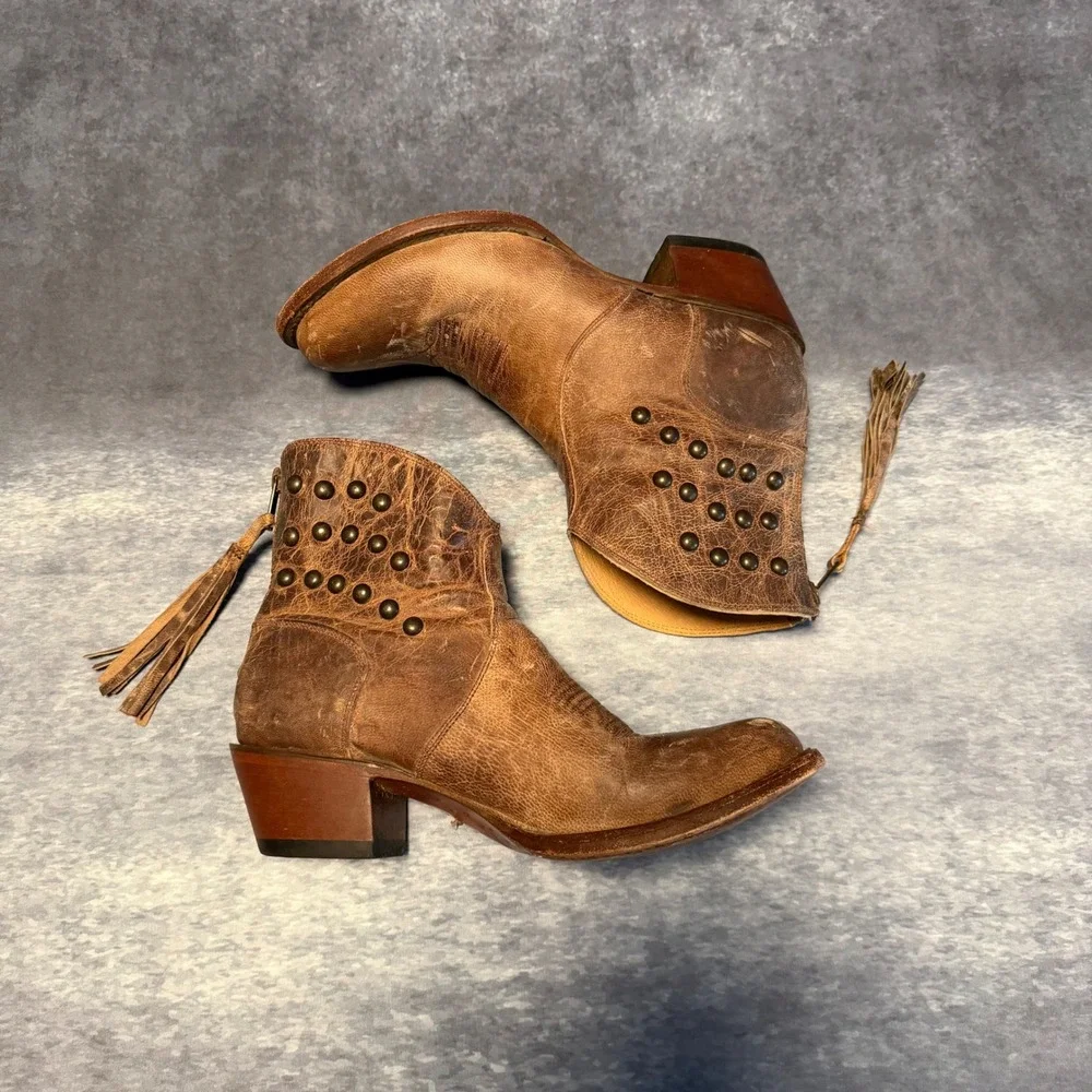 Shyanne Brown Leather Studded Tassel Ankle Western Boots 6.5 B BBW202‎